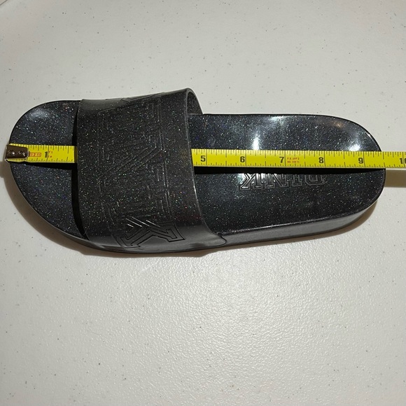 PINK Victoria’s Secret Logo Glitter Slides - Picture 14 of 15